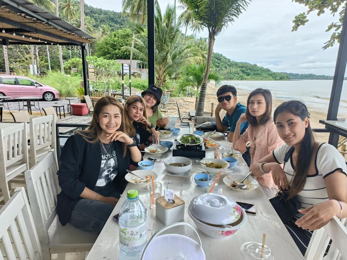 Nangkam Boutique Donsak 호텔 Ban Pheng Krong 외부 사진